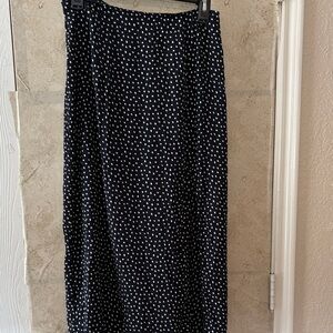 Abercrombie & Fitch Navy and White Pencil Skirt